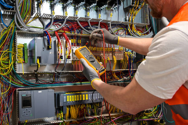 Best Local Electrician Companies  in Shorewood, MN